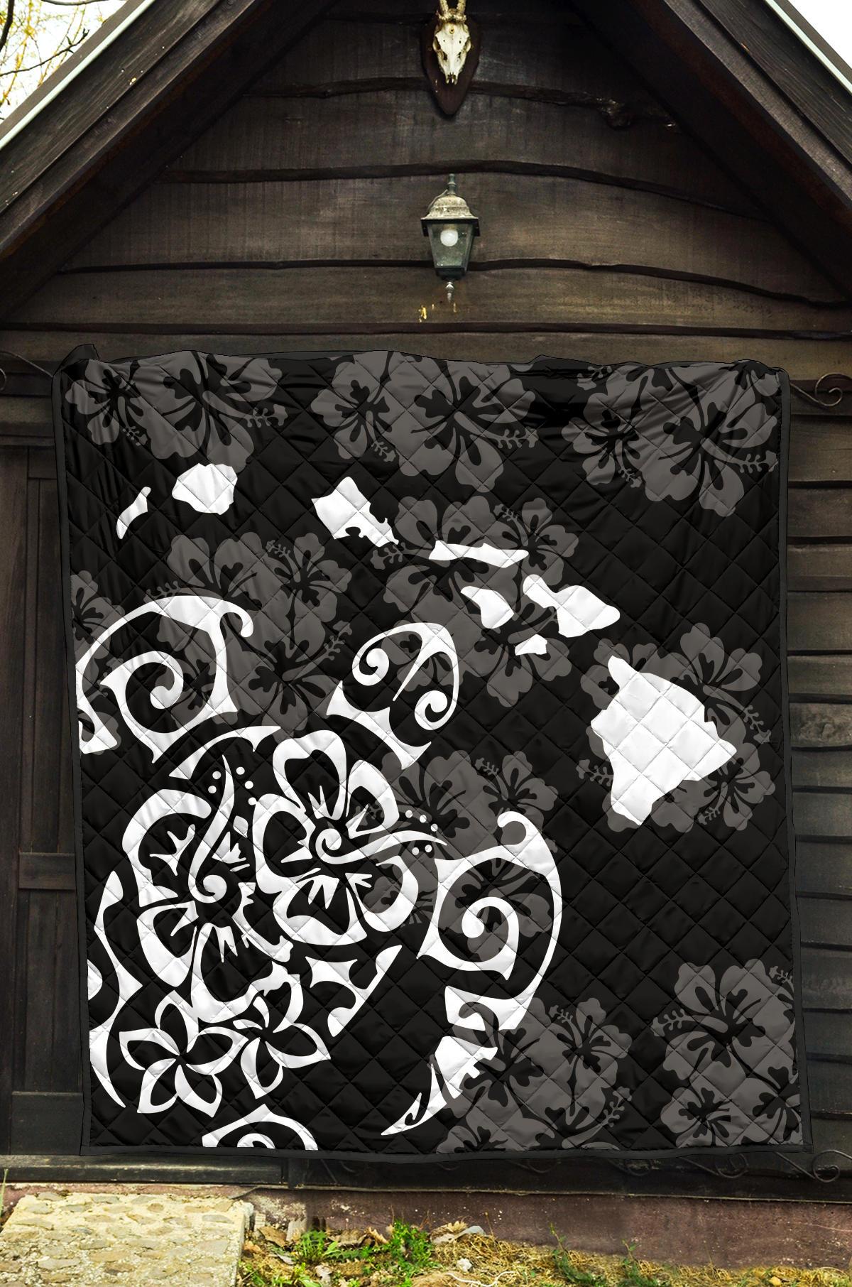 Turtle Hibiscus Map White Premium Quilt - Polynesian Pride