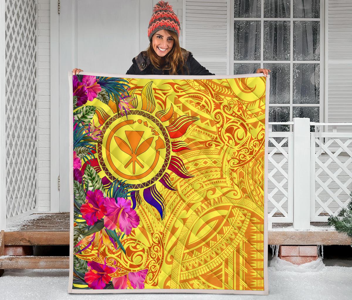 Polynesian Hawaii Kanaka Maoli Quilts - Hibiscus Flowers & Polynesian Patterns - Polynesian Pride