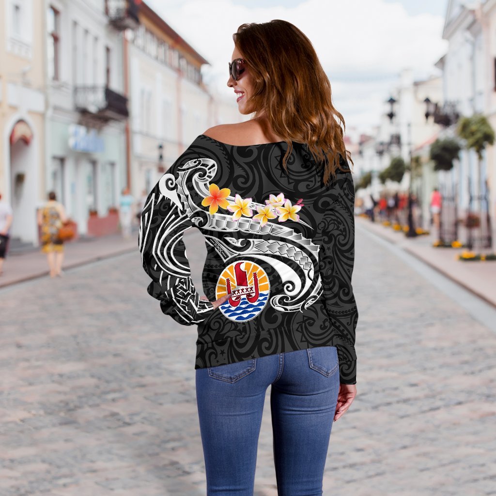 Tahiti Women's Off Shoulder Sweater - Tahiti Seal Polynesian Patterns Plumeria (Black) - Polynesian Pride