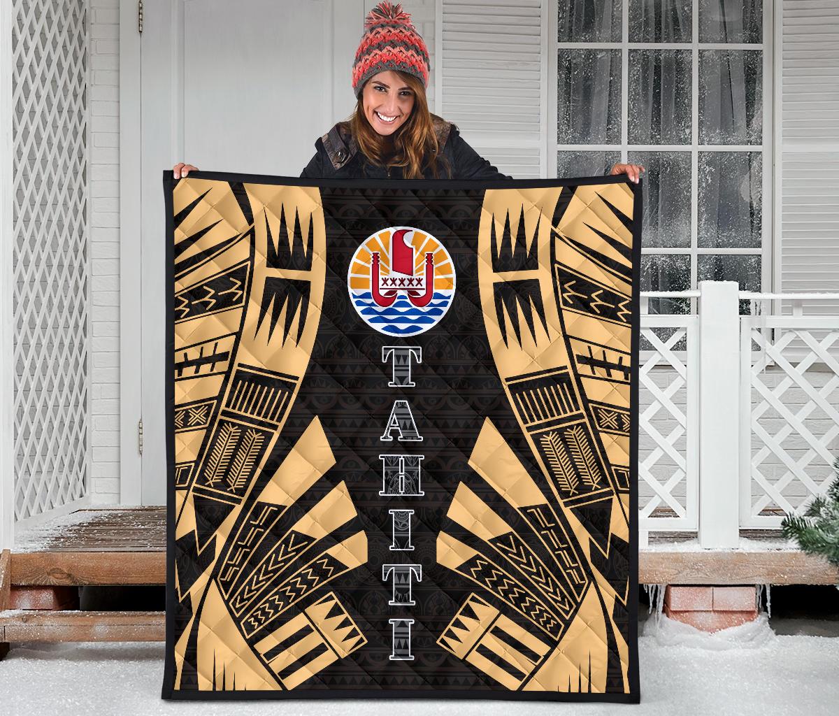 Tahiti Premium Quilt - Tahiti Flag Polynesian Gold Tattoo - Polynesian Pride