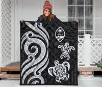 Guam Polynesian Premium Quilt - White Tentacle Turtle - Polynesian Pride