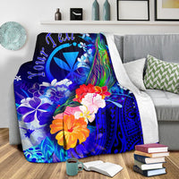 Polynesian Hawaii Custom Personalised Premium Blanket - Kanaka Maoli Humpback Whale with Tropical Flowers (Blue) - Polynesian Pride