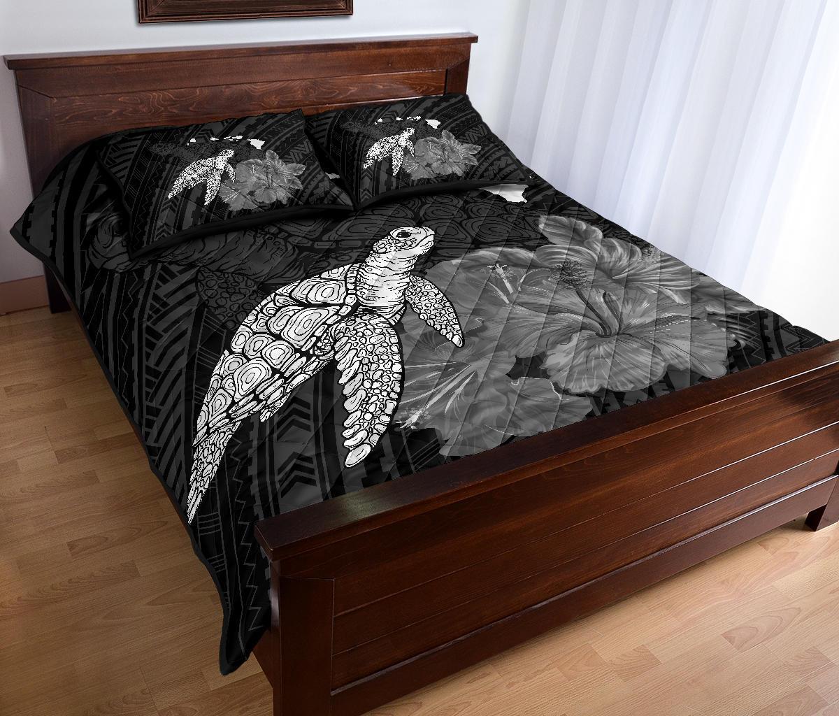 Hawaii Polynesian Hibiscus Turtle Map Quilt Bed Set - AH - White - Polynesian Pride
