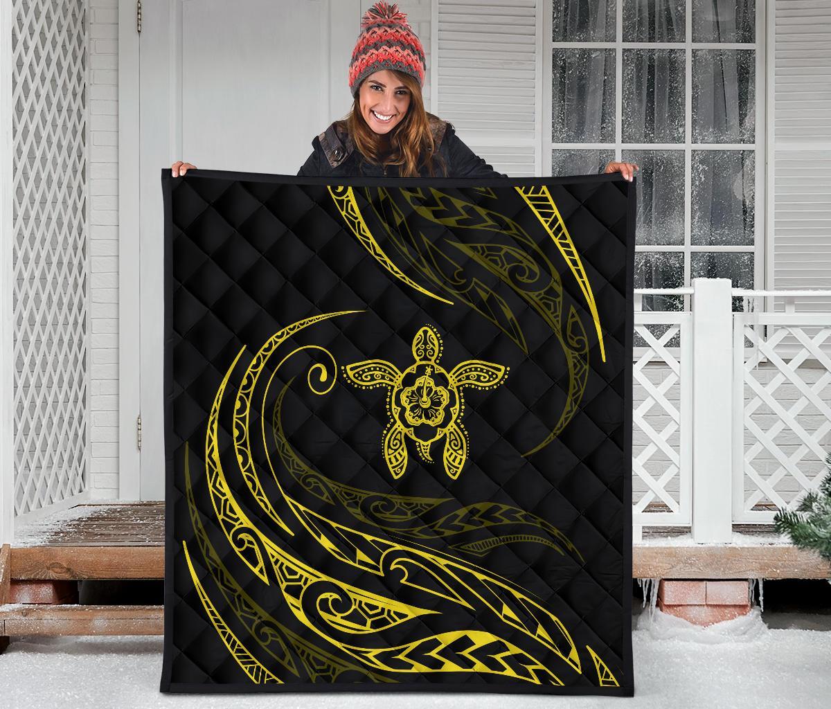 Hawaii Turtle Hibicus Premium Quilt - Frida Style - Yellow - Polynesian Pride