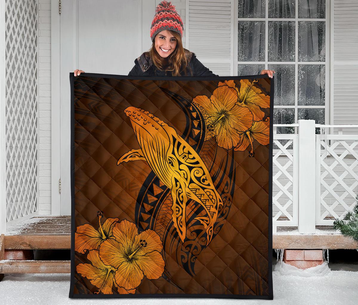 Hawaii Whale Swim Poly Premium Quilt - Polynesian Pride