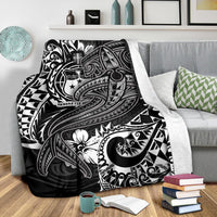 Samoa Premium Blanket - White Shark Polynesian Tattoo - Polynesian Pride