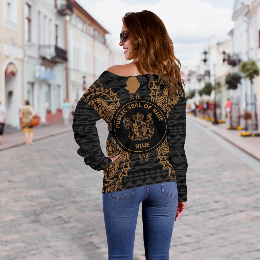 Niue Polynesian Shoulder Sweater Map Gold - Polynesian Pride