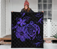 Hawaii Turtle Hibiscus Premium Quilt Purple - Polynesian Pride