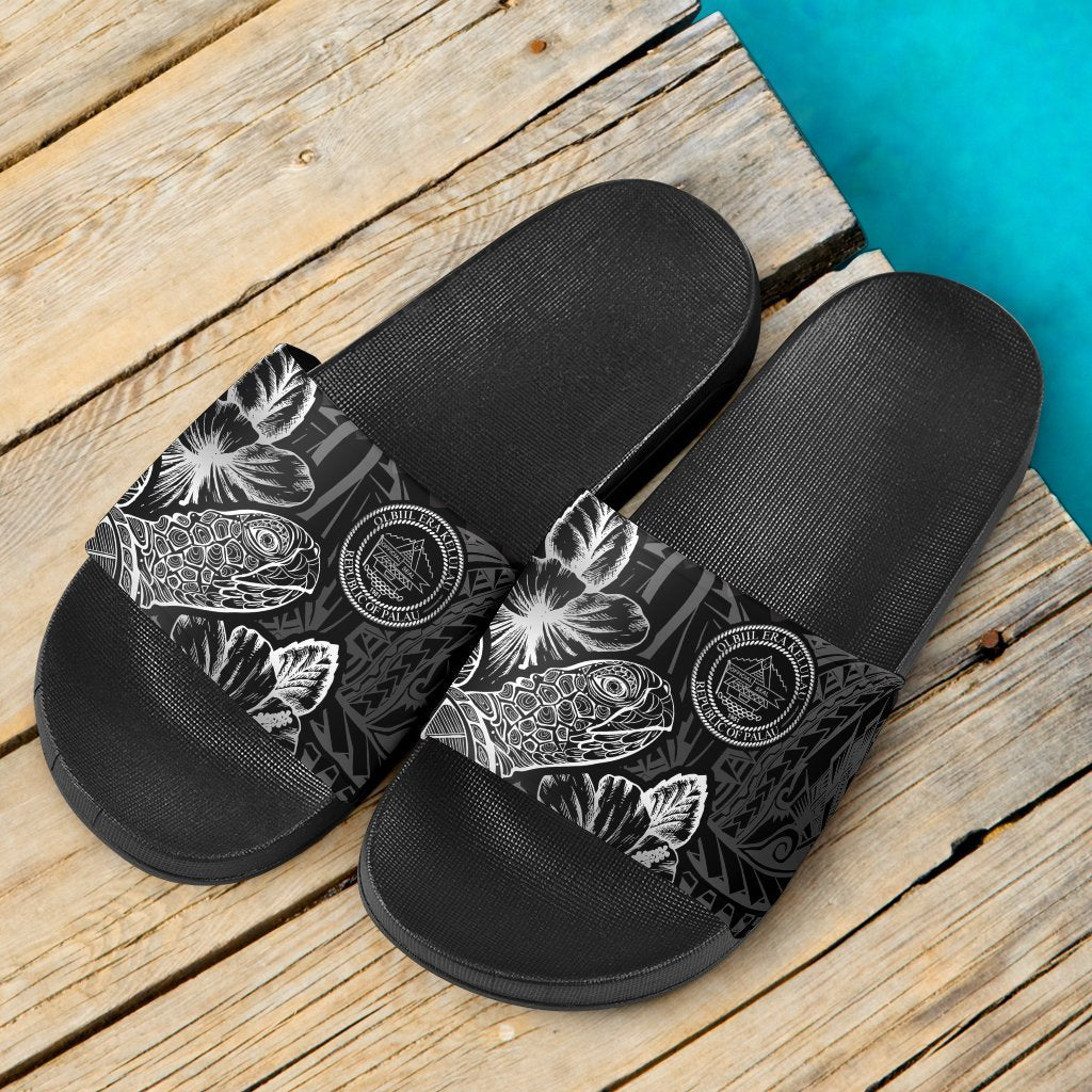 Palau Sandals - Turtle Hibiscus Pattern Black - Polynesian Pride