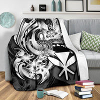 Polynesian Hawaii All Over Premium Blanket - Kanaka Maoli White Turtle - Polynesian Pride