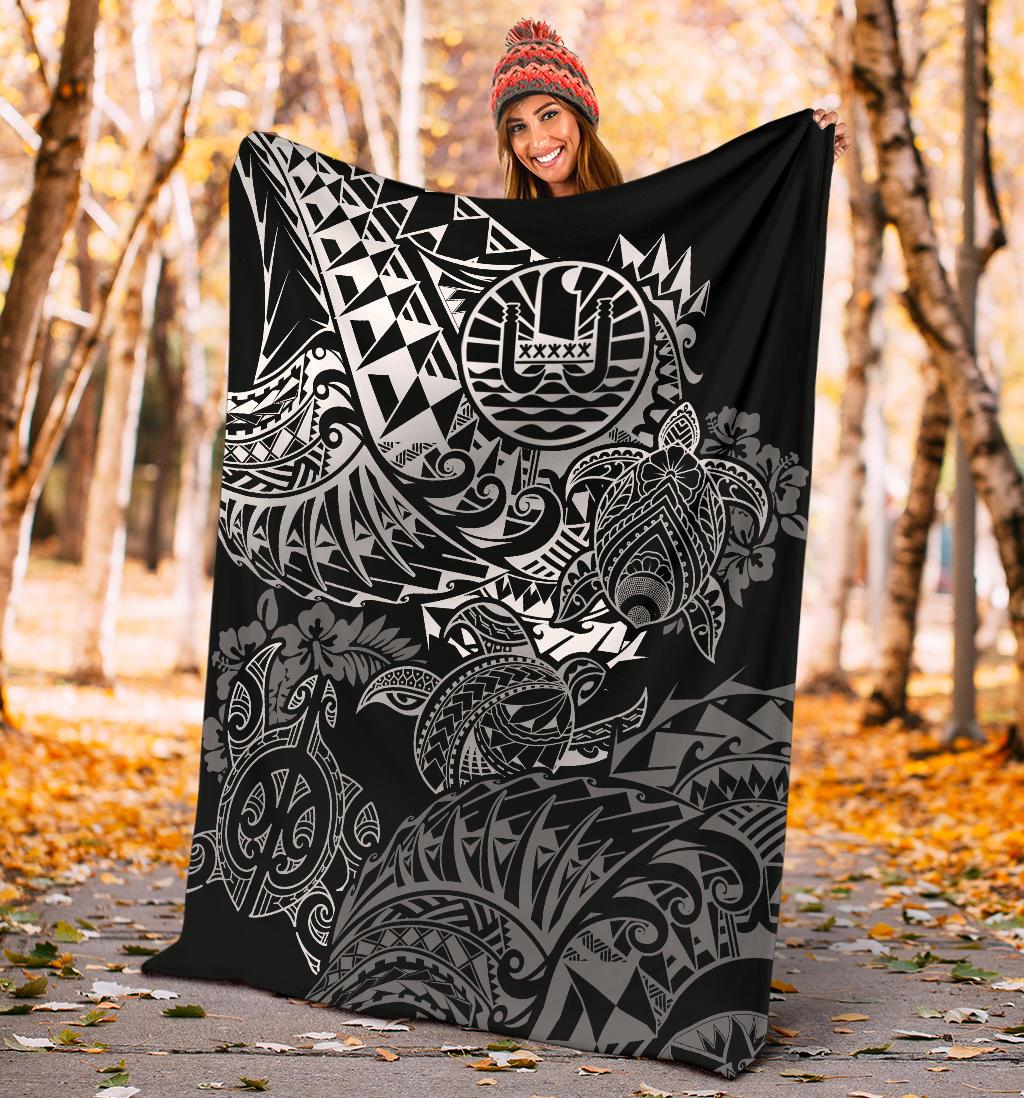 Tahiti Polynesian Premium Blanket - White Turtle Hibiscus Flowing - Polynesian Pride