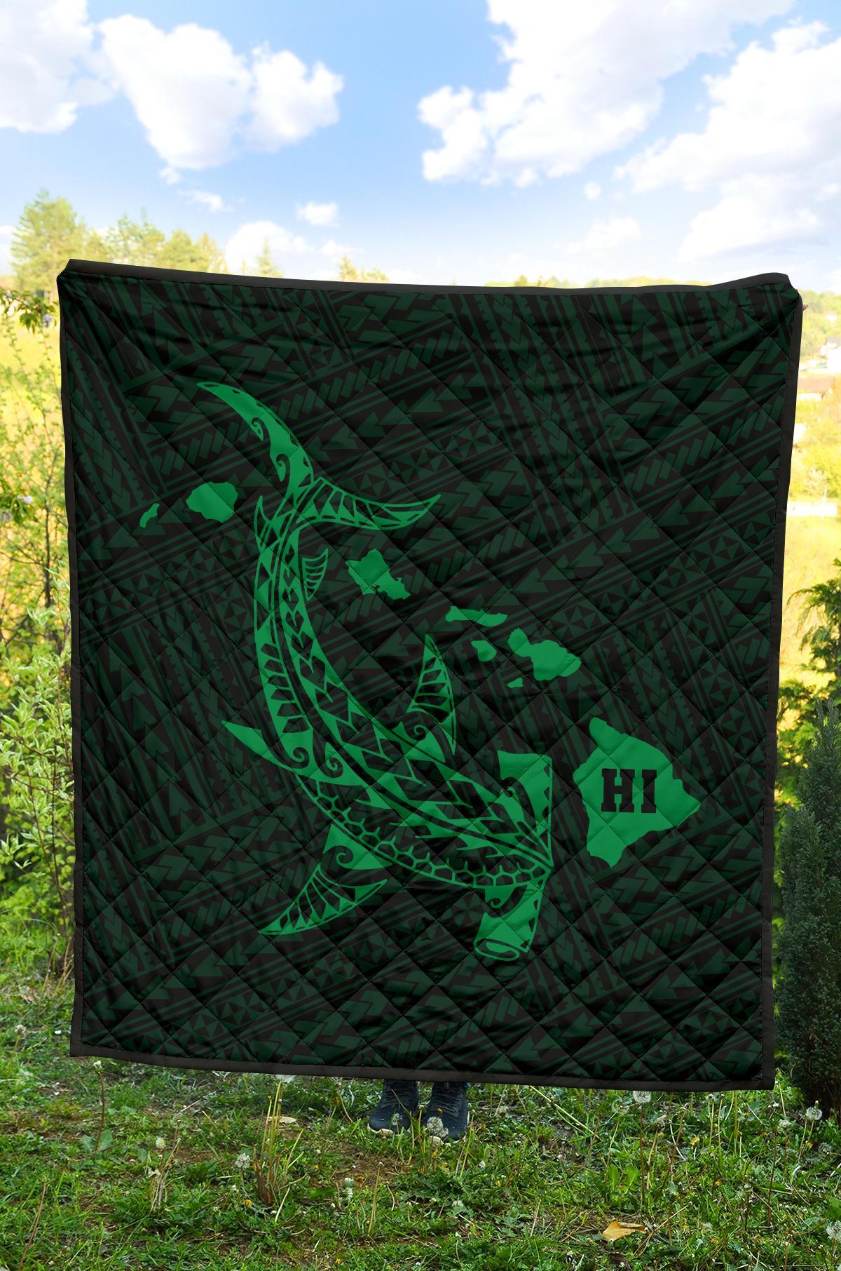 Hawaii Shark Green Polynesian Premium Quilt - Polynesian Pride