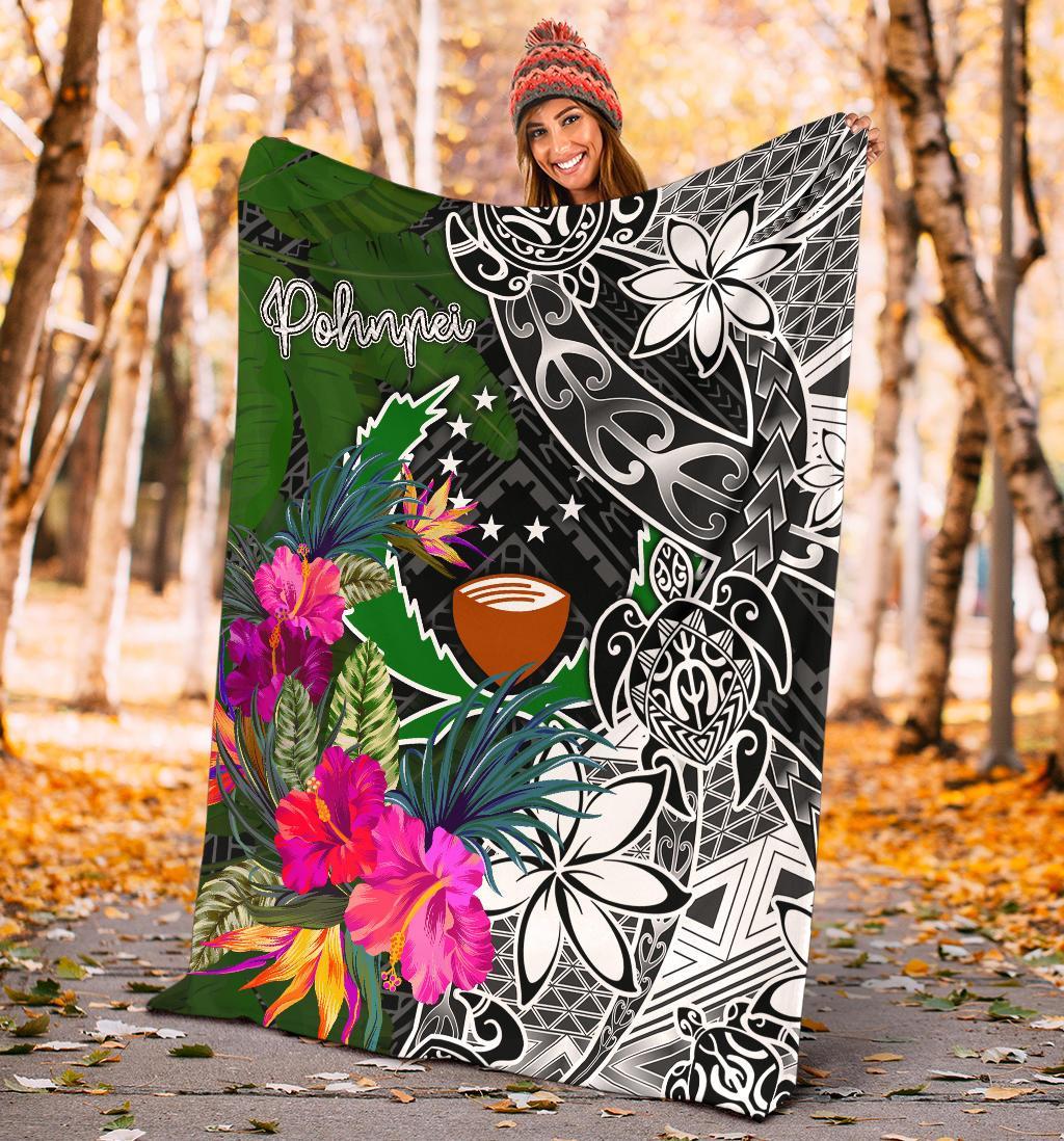 Pohnpei Premium Blanket - Turtle Plumeria Banana Leaf - Polynesian Pride
