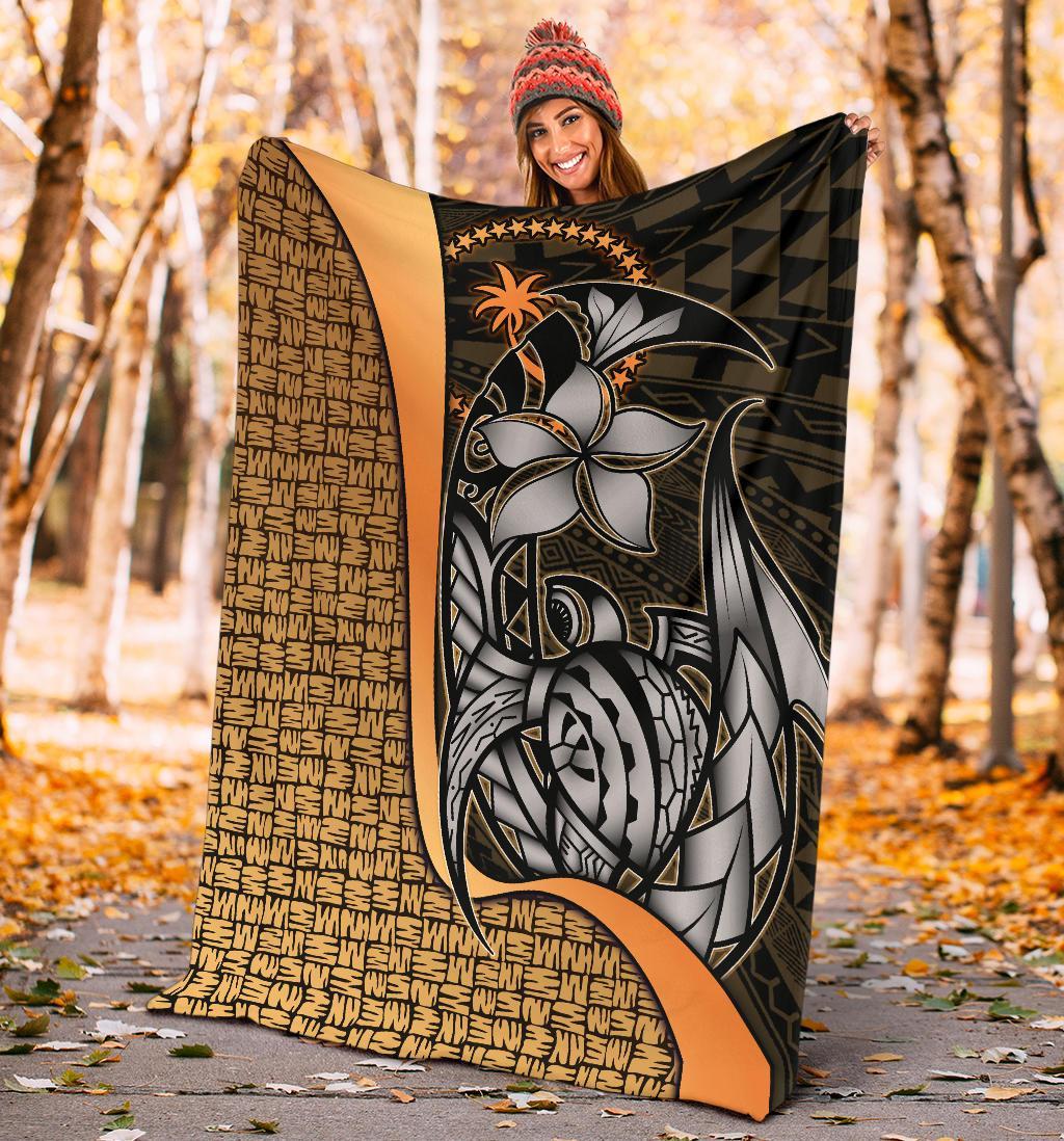 Chuuk Micronesia Premium Blanket Gold - Turtle With Hook - Polynesian Pride