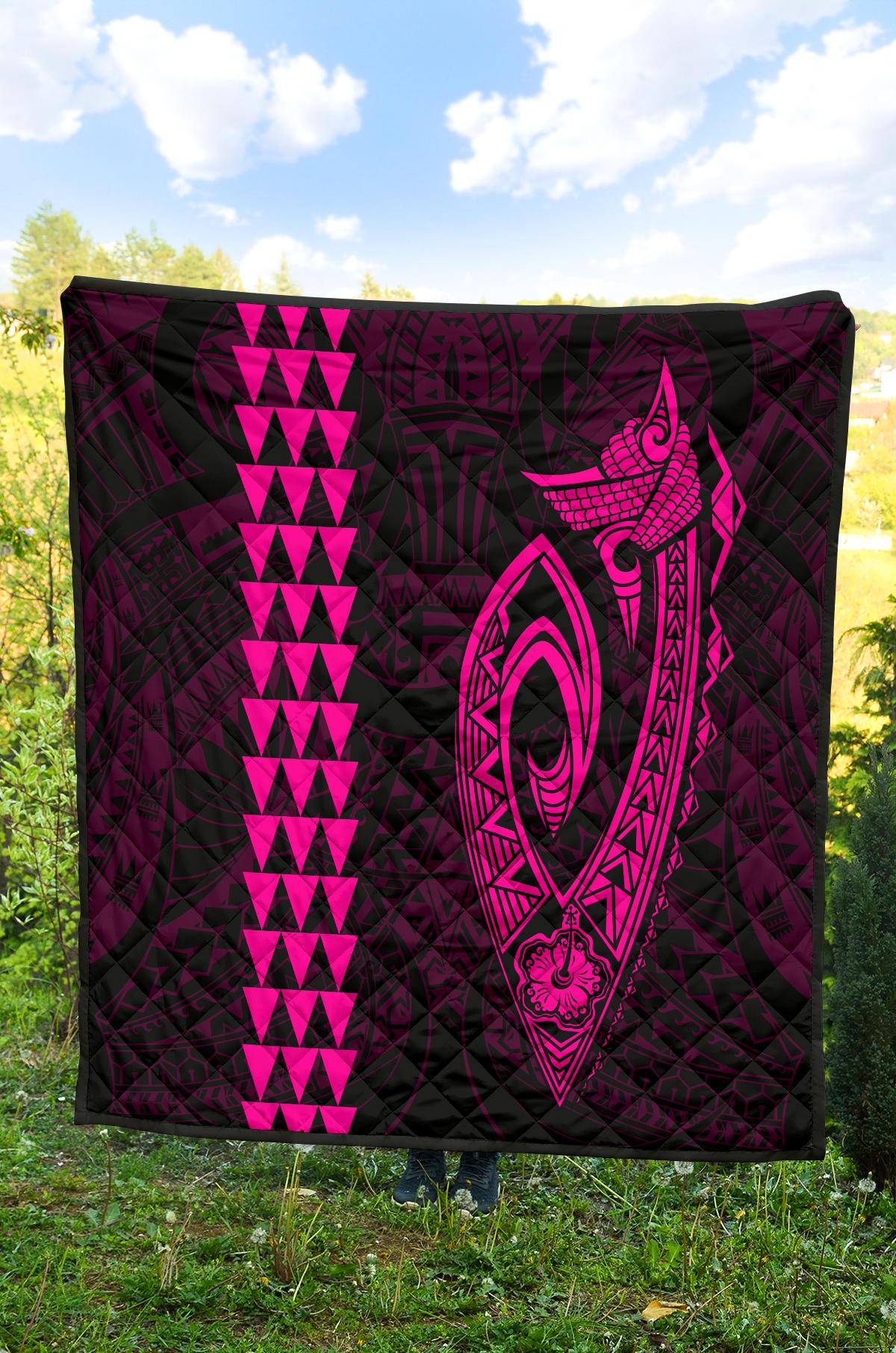 Hawaii Kakau Makau Fish Hook Polynesian Premium Quilt - Pink - Polynesian Pride