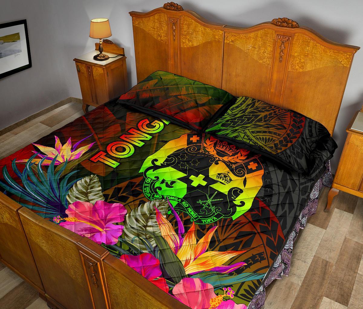 Tonga Polynesian Quilt Bed Set - Hibiscus and Banana Leaves - Polynesian Pride
