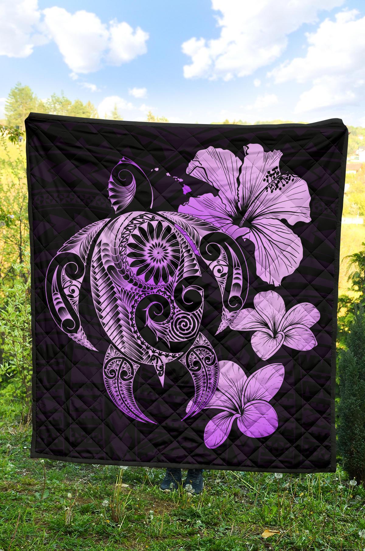 Hibiscus Plumeria Mix Polynesian Violet Turtle Premium Quilt - Polynesian Pride