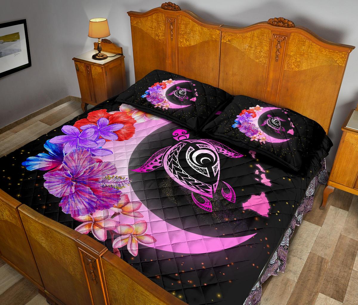 Hawaii Map Moon Star Turtle Plumeria Hibiscus Quilt Bed Set - Polynesian Pride
