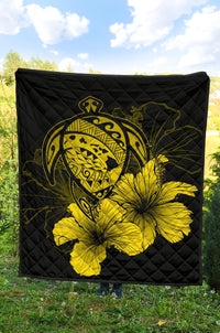 Hawaii Hibiscus Premium Quilt - Turtle Map - Yellow - Polynesian Pride