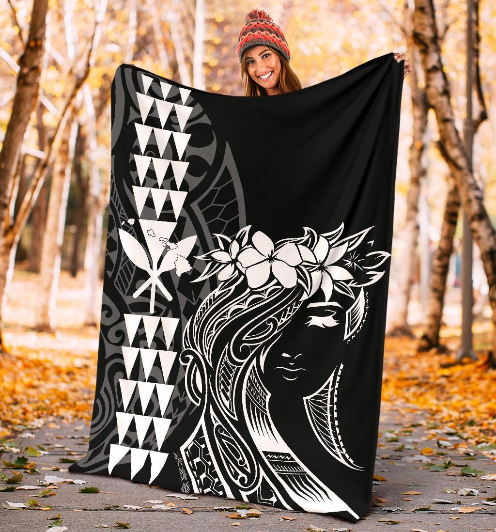 Hawaii Map Kanaka Polynesian Hula Girl Premium Blanket - White - Polynesian Pride
