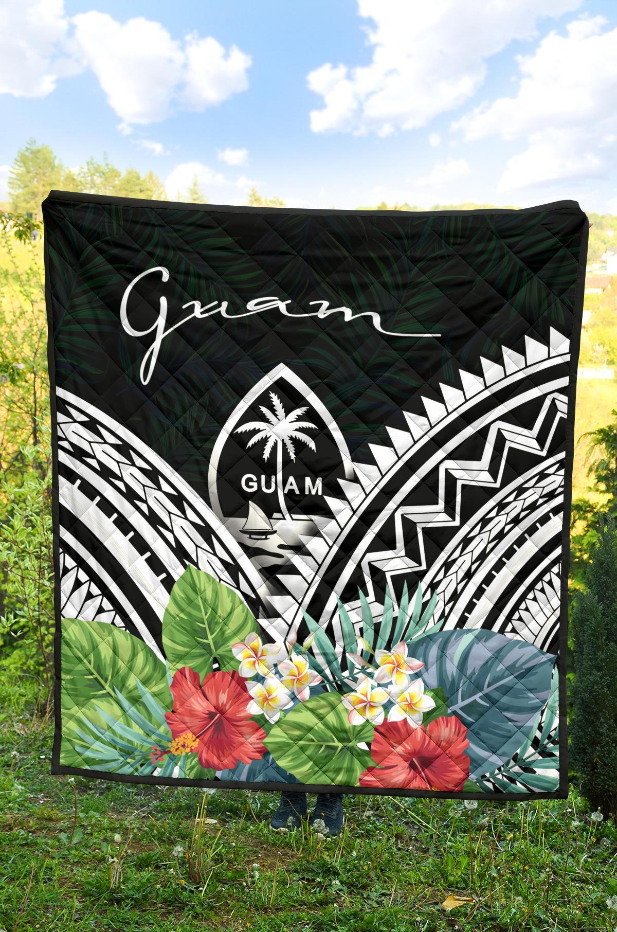 Guam Premium Quilt - Guam Coat of Arms & Polynesian Tropical Flowers White - Polynesian Pride