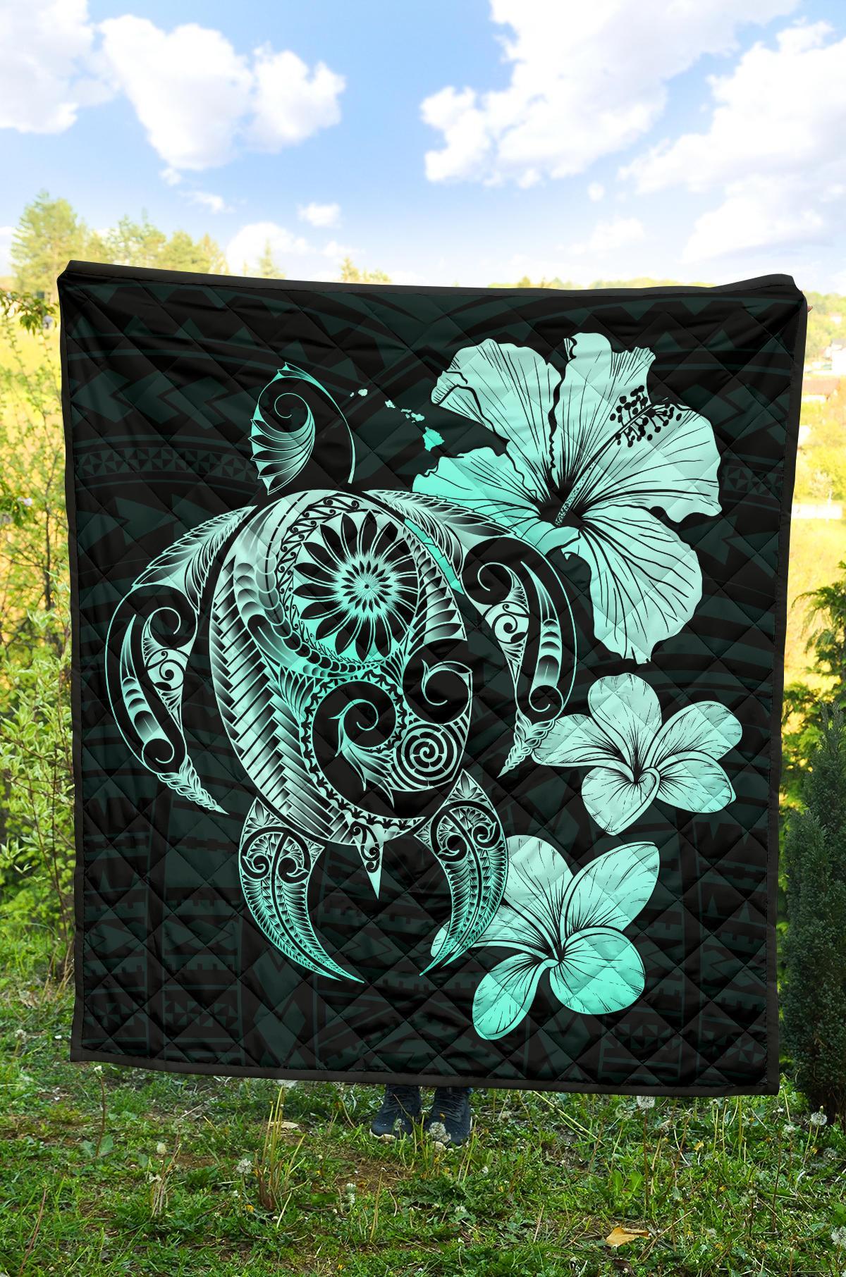 Hibiscus Plumeria Mix Polynesian Turquoise Turtle Premium Quilt - Polynesian Pride