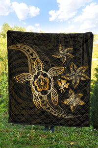 Kanaka Map Hibiscus Plumeria Turtle Art Gold Polynesian Premium Quilt - Polynesian Pride