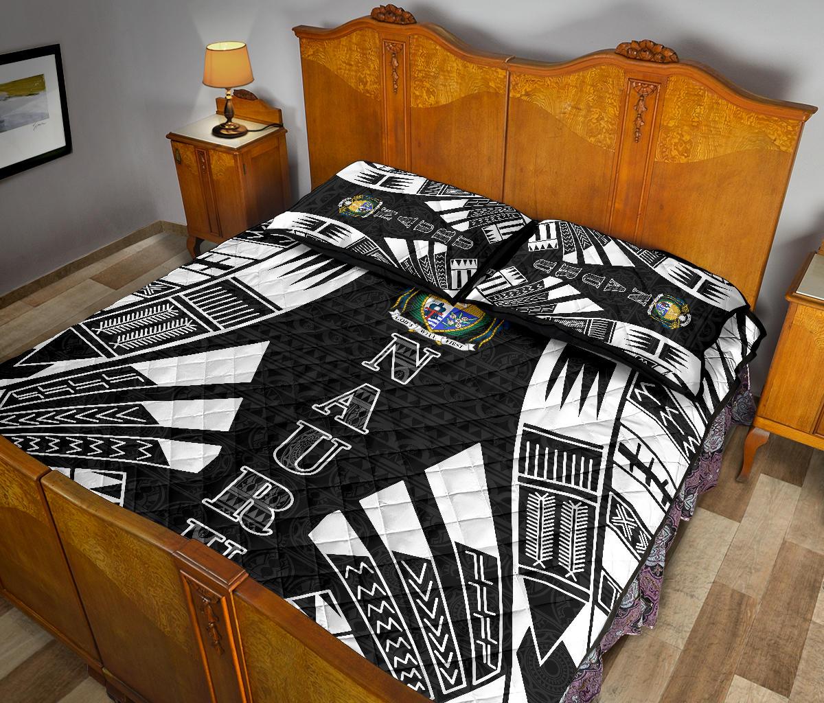 Nauru Quilt Bed Set - Nauru Coat Of Arms & Polynesian White Tattoo Style - Polynesian Pride
