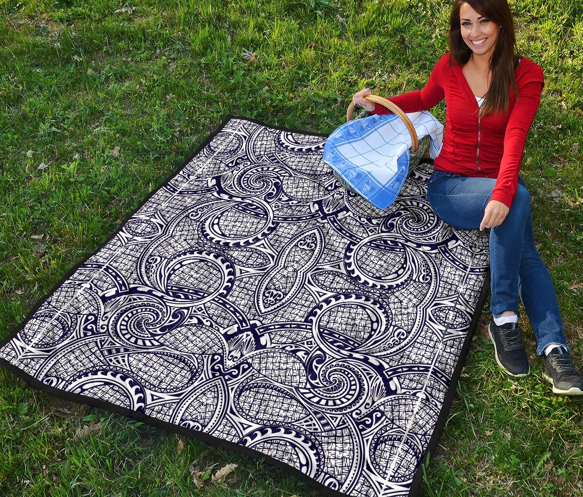 Polynesian Premium Quilt Blue And White - Polynesian Pride