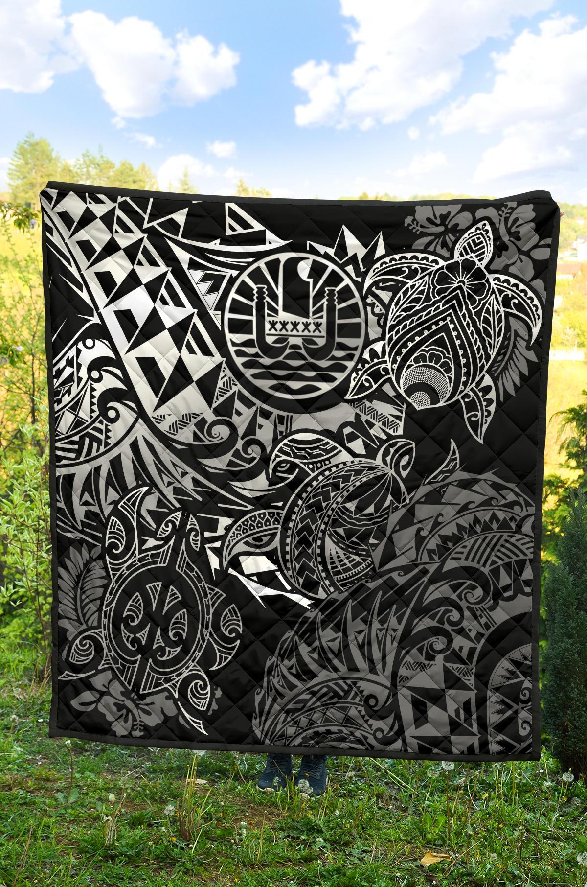 Tahiti Polynesian Premium Quilt - White Turtle Hibiscus Flowing - Polynesian Pride