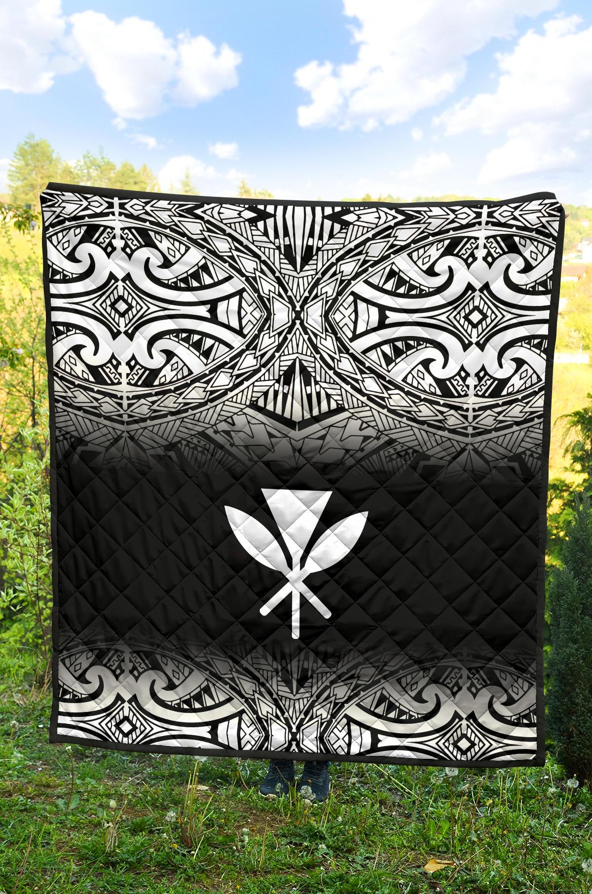 Hawaii Premium Quilt - White Kanaka Maoli Polynesian Tattoo & Black Frog - Polynesian Pride