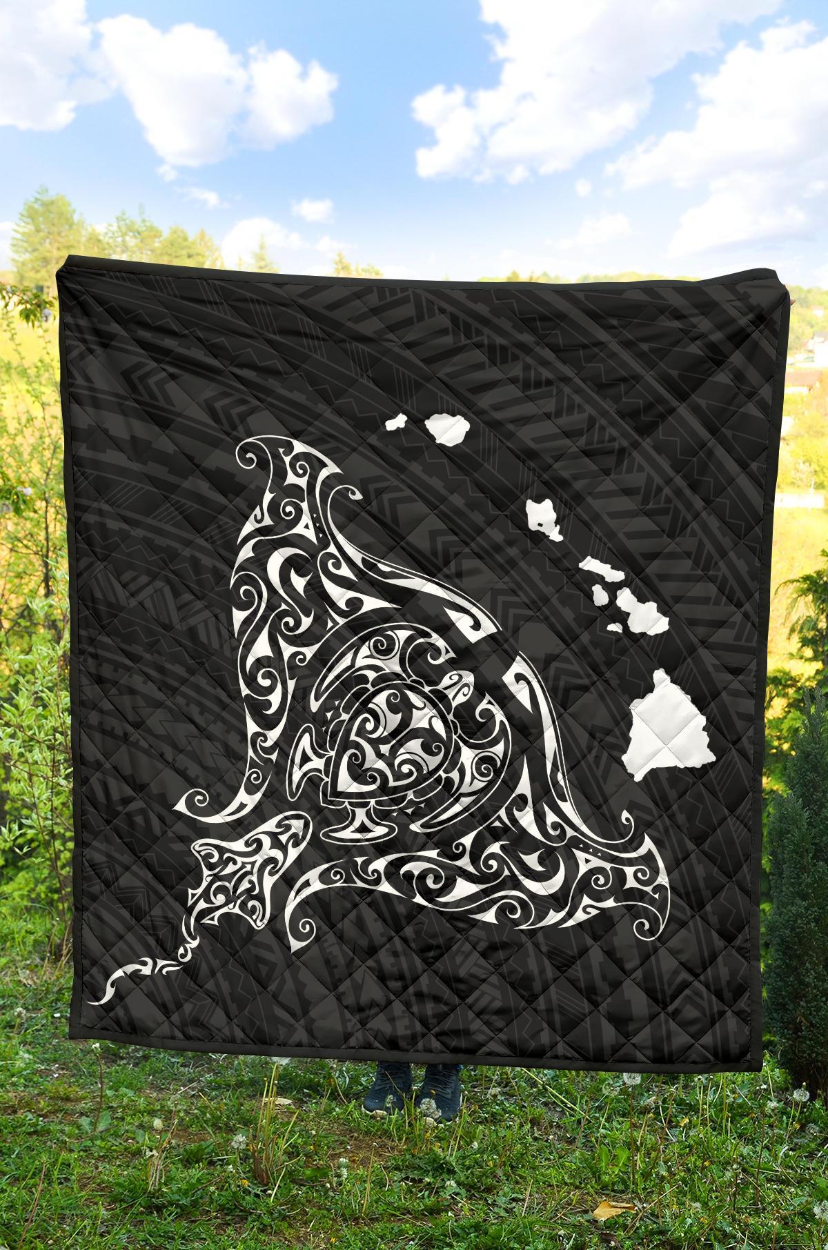 Rays Hawaii Map Polynesian Premium Quilt - White - Polynesian Pride