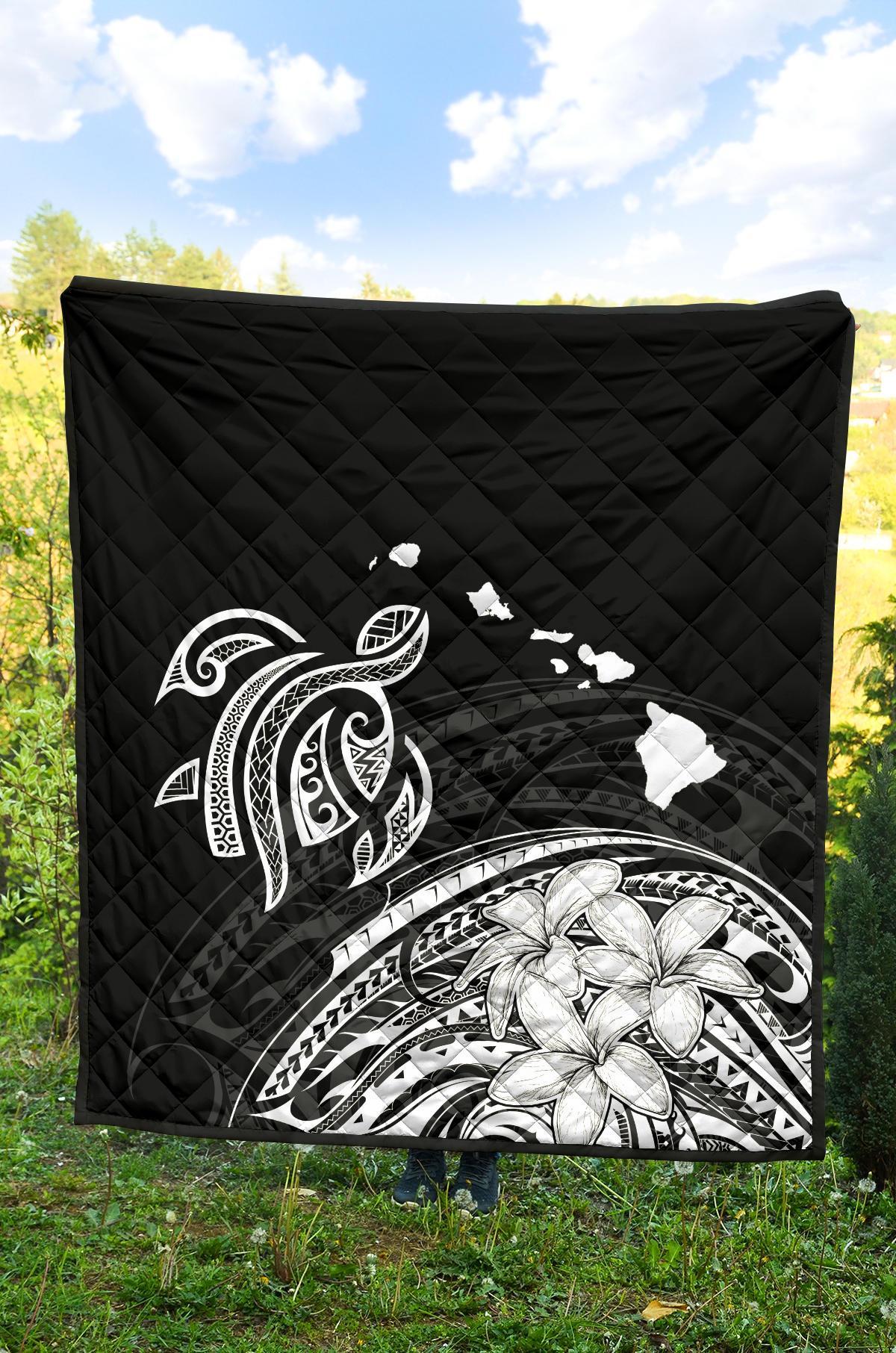 Hawaii Map Plumeria Polynesian Premium Quilt - Polynesian Pride