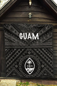 Guam Premium Quilt - Guam Seal With Polynesian Tattoo Style (Black) - Polynesian Pride