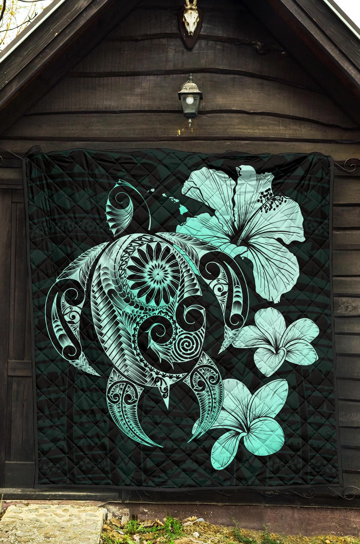 Hibiscus Plumeria Mix Polynesian Turquoise Turtle Premium Quilt - Polynesian Pride