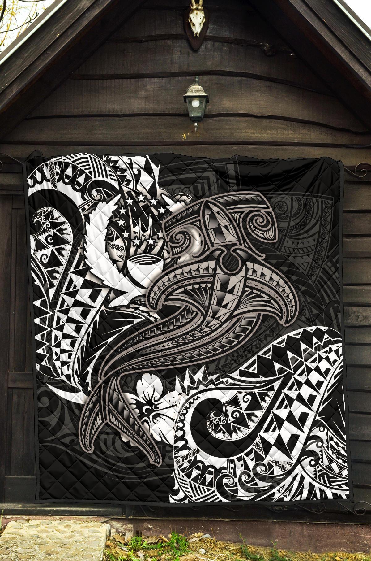 Pohnpei Premium Quilt - White Shark Polynesian Tattoo - Polynesian Pride
