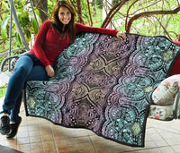 Polynesian Premium Quilt Blur - Polynesian Pride