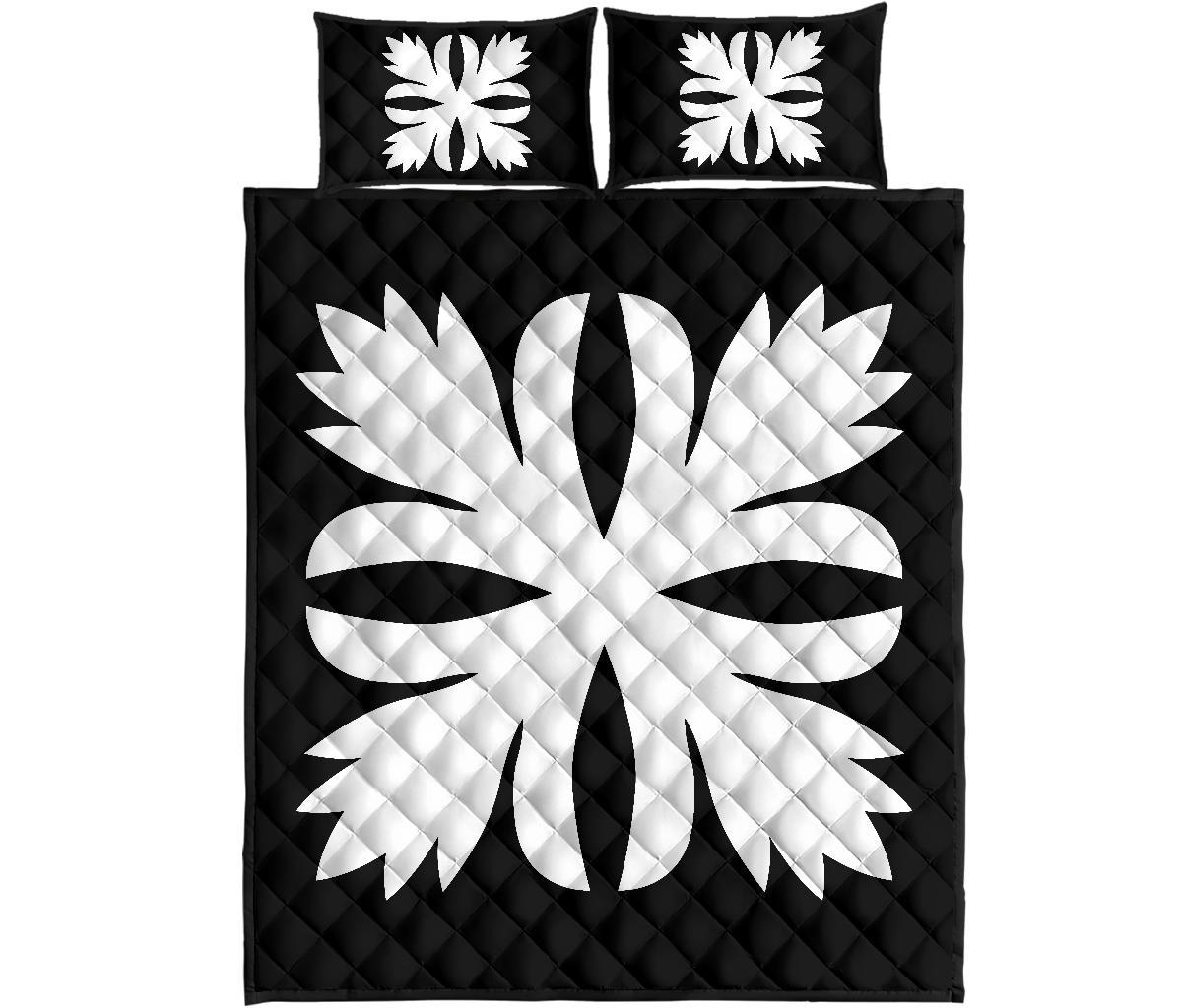 Hawaiian Royal Pattern Quilt Bed Set - Black And White - C3 Style - Polynesian Pride