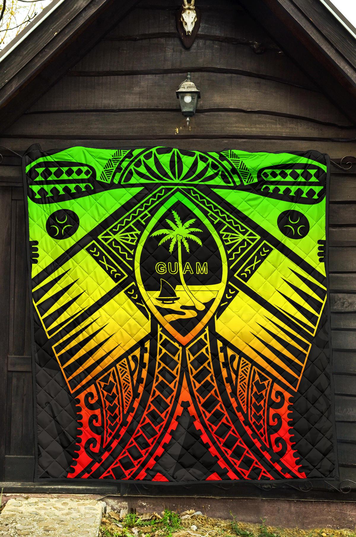 Guam Polynesian Premium Quilt - Guam Reggae Seal with Polynesian Tattoo - Polynesian Pride