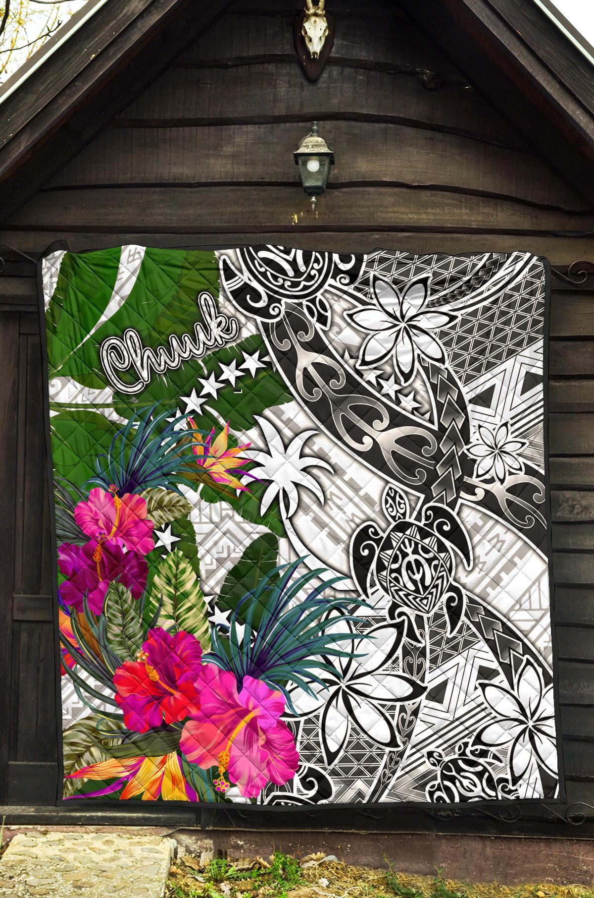 Chuuk Premium Quilt White - Turtle Plumeria Banana Leaf - Polynesian Pride