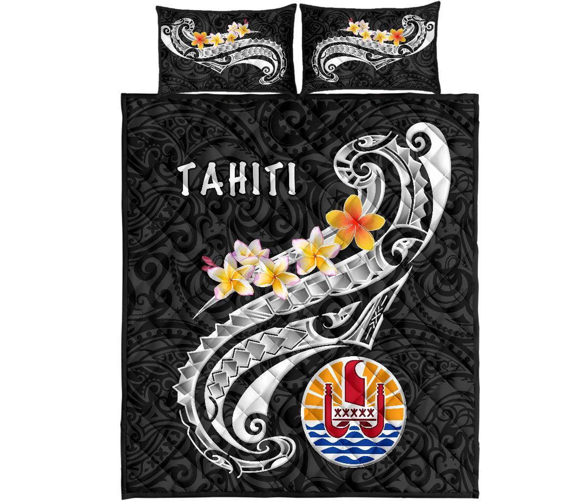 Tahiti Quilt Bed Set - Tahiti Seal Polynesian Patterns Plumeria (Black) - Polynesian Pride