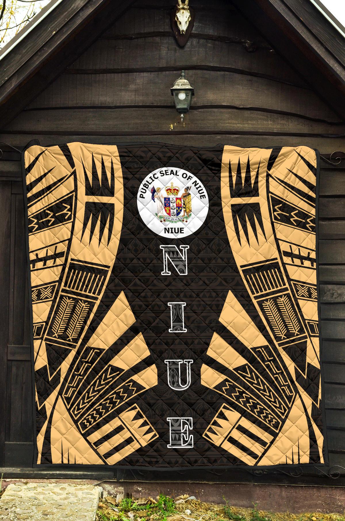 Niue Premium Quilt - Niue Seal Polynesian Gold Tattoo - Polynesian Pride