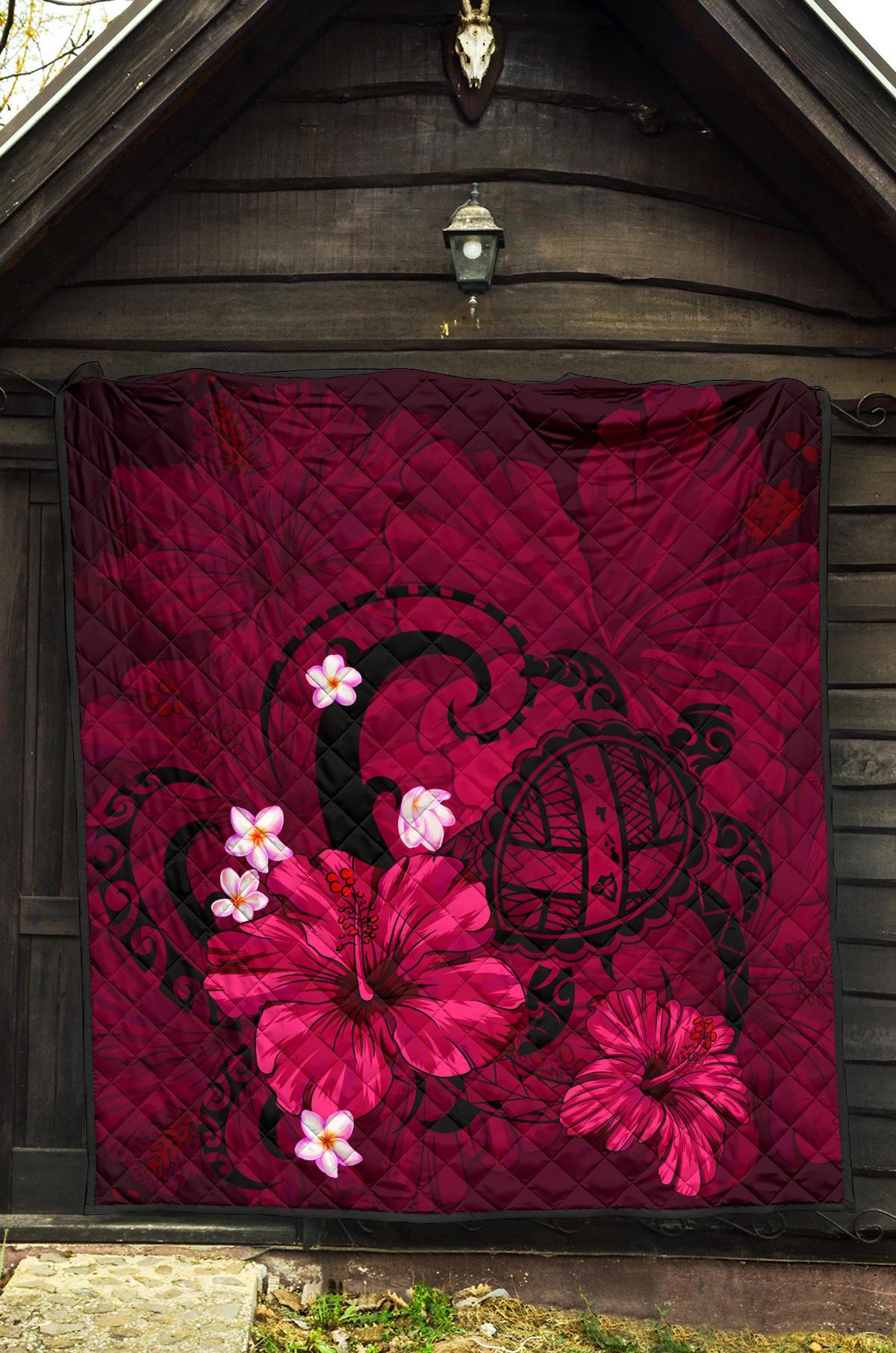Hawaii Turtle Poly Tribal Pink Premium Quilt - Polynesian Pride