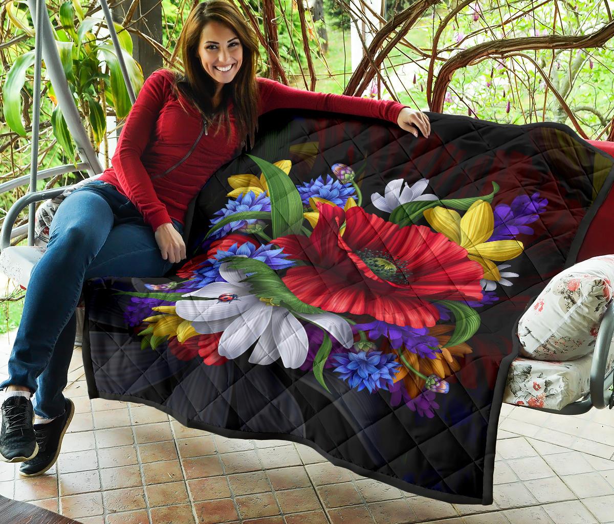 Blooming Flower Premium Quilt - Polynesian Pride