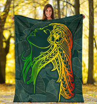 Hawaii Monstera Kalo Hula Girl Kanaka Maoli Premium Blanket - Polynesian Pride