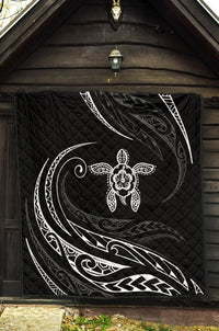 Hawaii Turtle Hibicus Premium Quilt - Frida Style - White - Polynesian Pride