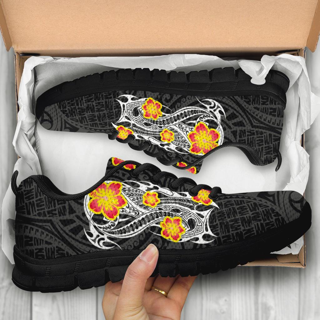 Hawaii Polynesian Hibiscus Sneakers - JVT Style - Black - Polynesian Pride