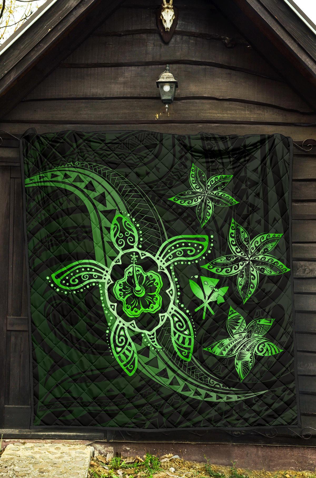 Kanaka Map Hibiscus Plumeria Turtle Art Green Polynesian Premium Quilt - Polynesian Pride