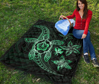 Kanaka Map Hibiscus Plumeria Turtle Art Turquoise Polynesian Premium Quilt - Polynesian Pride
