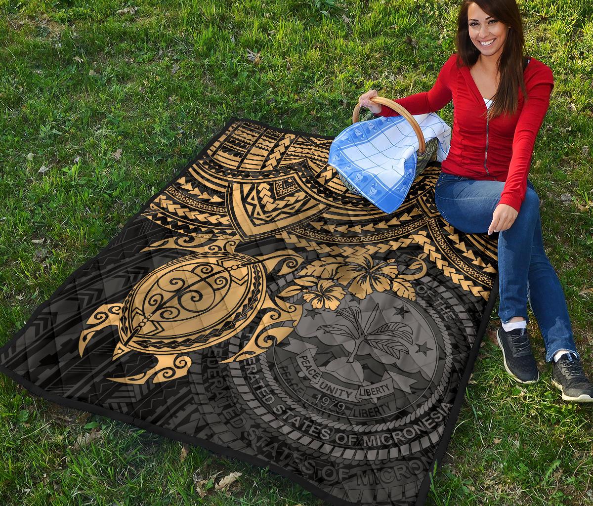 Federated States Of Micronesia Premium Quilt - Federated States Of Micronesia Seal & Golden Turtle Hibiscus - Polynesian Pride